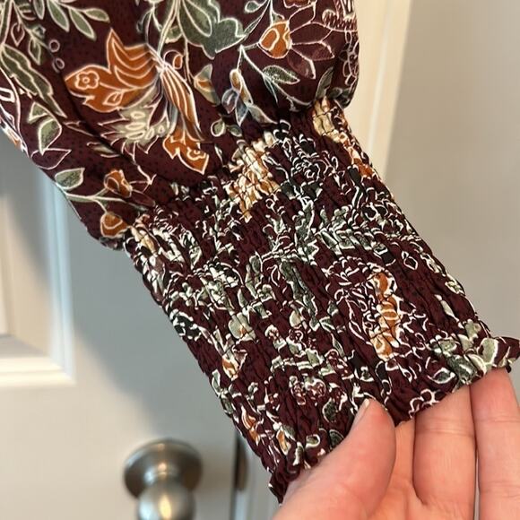 BB Dakota x Steve Madden Burgundy Floral Smocked Off-Shoulder Blouse Top Size M - Picture 5 of 9